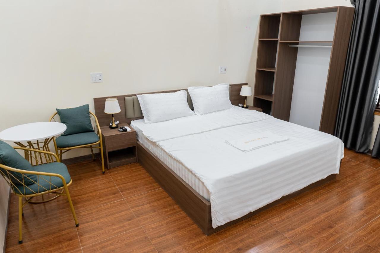 Odyssey Hostel, Tours & Motorbikes Rental 河江 外观 照片