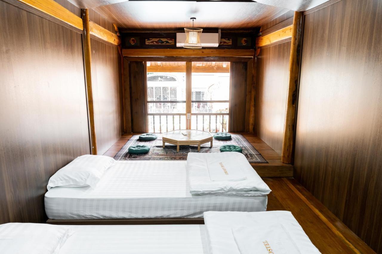Odyssey Hostel, Tours & Motorbikes Rental 河江 外观 照片