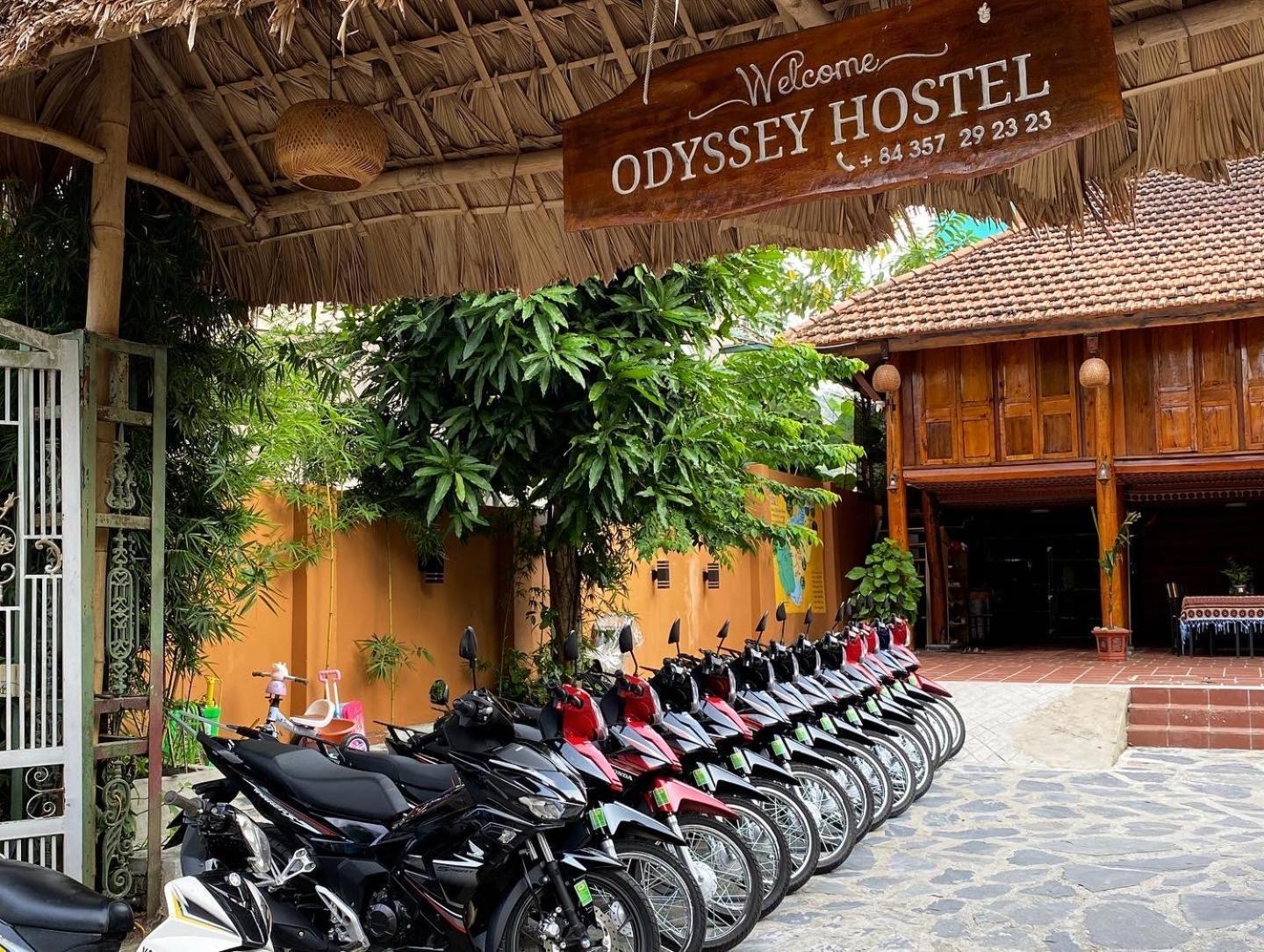Odyssey Hostel, Tours & Motorbikes Rental 河江 外观 照片